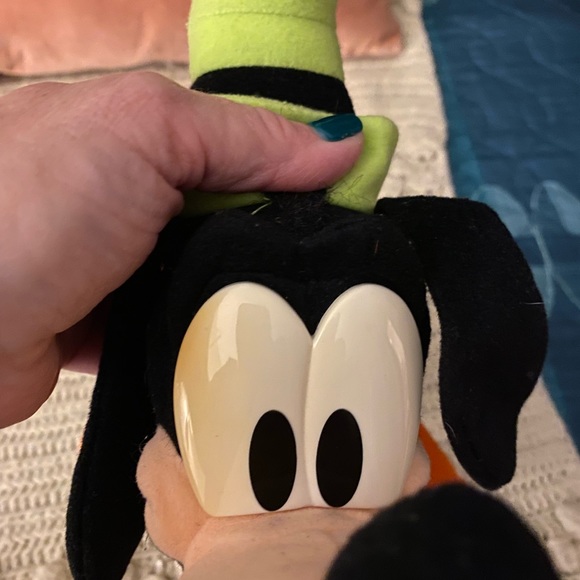 Vintage Goofy Big Eyes plush - Picture 4 of 6